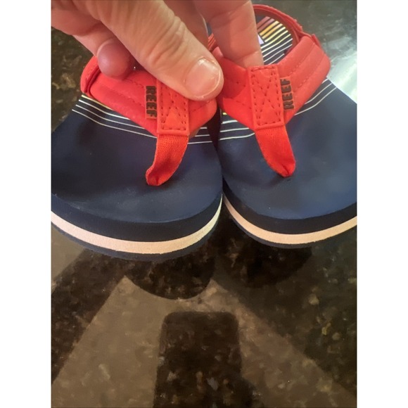 Reef Sandals Boys Sz 12 Toddler Youth Flip Flops Beach Red‎ Navy Summer - Picture 6 of 6